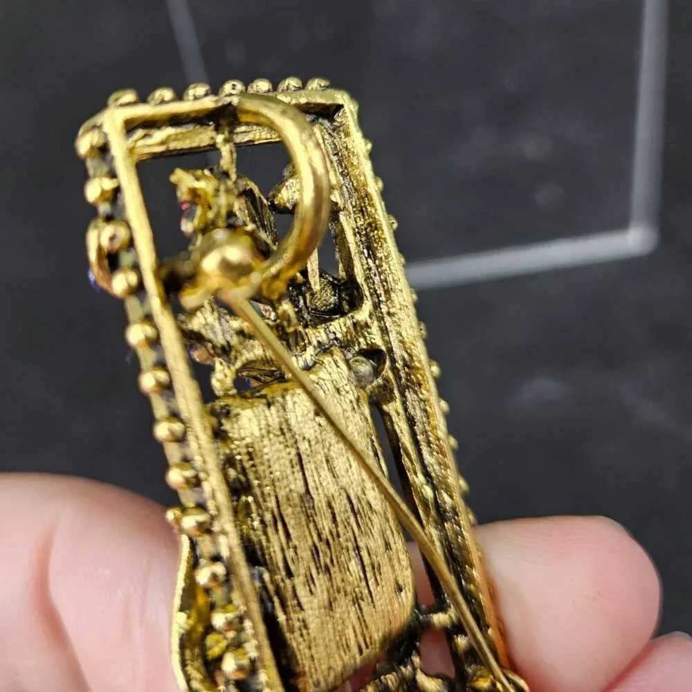 Monet Rectangle Lapel Pin Brooch Pendant Rhinestones Gold Plated Jewelry 2.25" - Picture 6 of 10